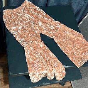 Girl’s pink velvet bell bottoms